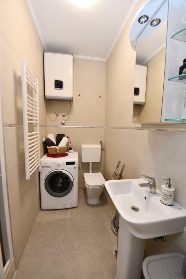 Apartment Cecilija Sinj Luaran gambar